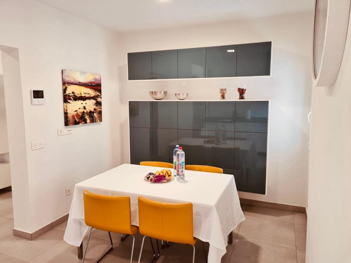 Suite Coco I Las Palmas de Gran Canaria Exterior photo